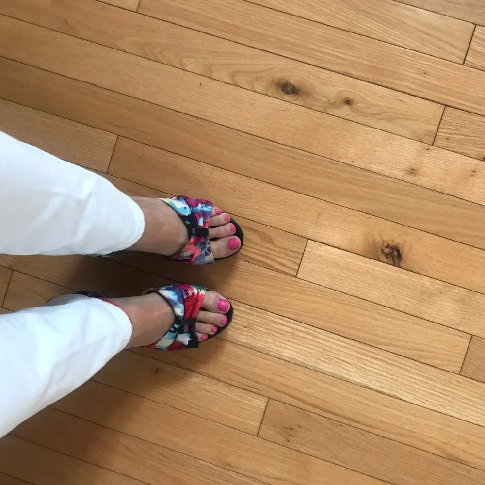 Sofft Floral Wedges / Sandals Size 8